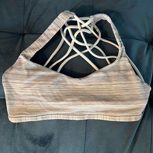 lulu lemon sports bra